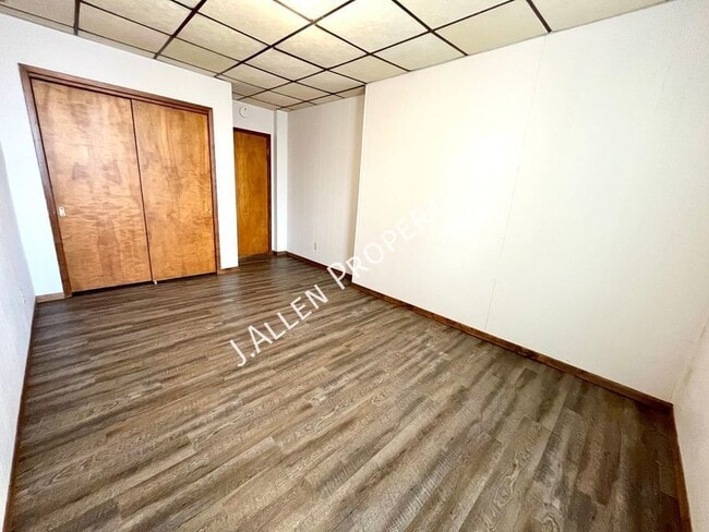 Foto del edificio - 313 N 12th St