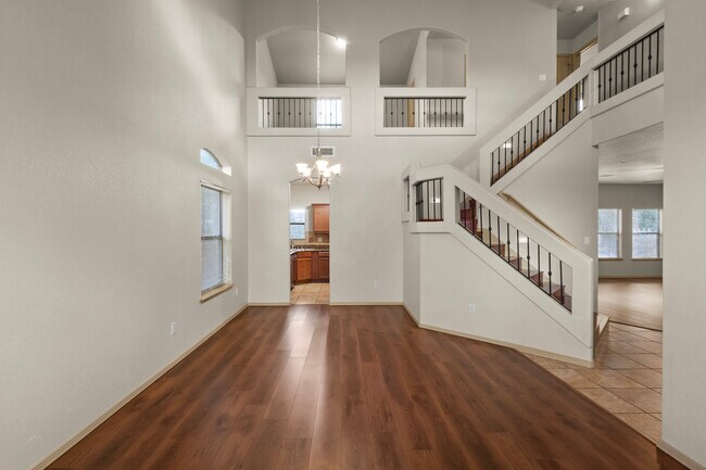 Foto del edificio - 3103 Sunny Prairie Dr