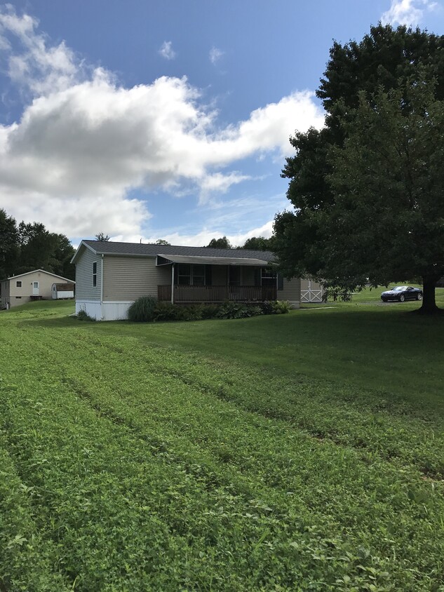 Primary Photo - 350 Mine Rd