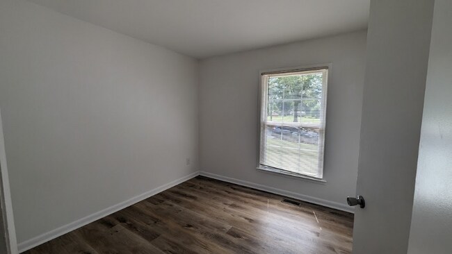 Foto del edificio - 4309 Santa Fe Trail