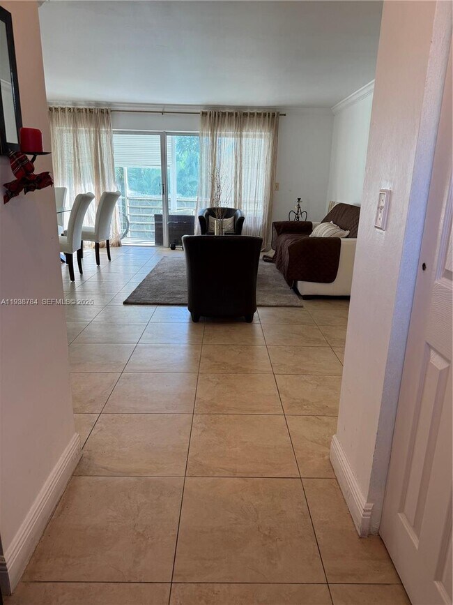 Foto del edificio - 500 NE 14th Ave