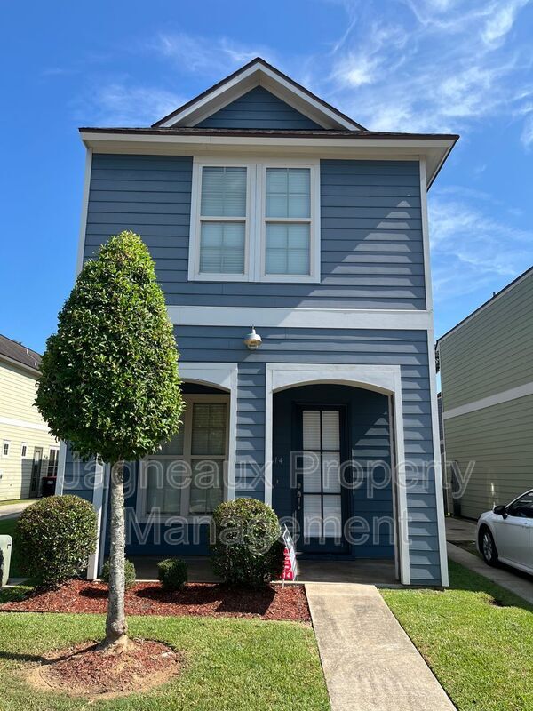 Building Photo - 114 Hargrave Dr