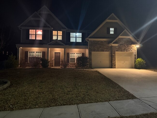 Photo - 2056 Tweed Dr House