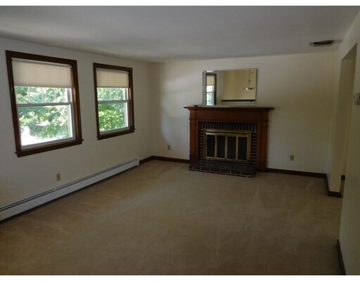 Building Photo - 770 Highland Ave