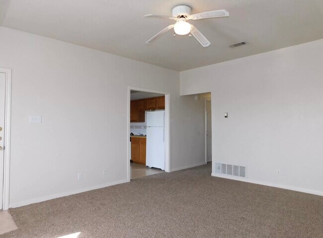 Building Photo - 1803 Pontotoc Trce