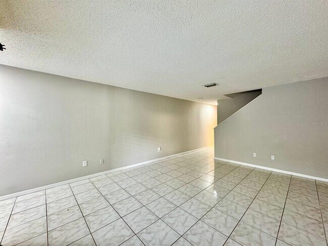 Building Photo - 10823 Brickside Ct