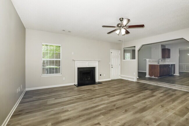 Foto del edificio - 936 Brisley Cir