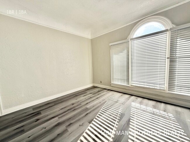 Foto del edificio - 2527 Cincinnati St