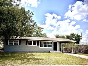 Building Photo - 2926 Field St