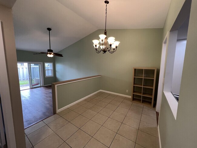 Building Photo - 94-1095-1095 Anania Cir