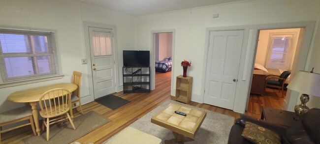 Foto del edificio - 507 2nd St NW