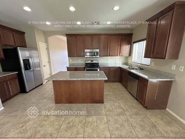 Building Photo - 11737 W Madison St