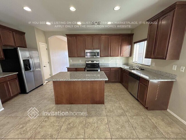 Foto del edificio - 11737 W Madison St