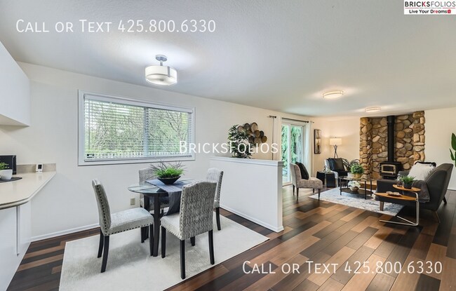 Foto del edificio - Inviting Bothell Home: Your Sanctuary with...
