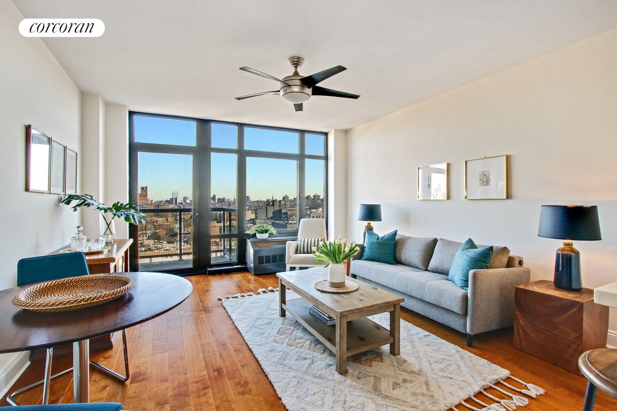 Foto principal - 162-166 16th St