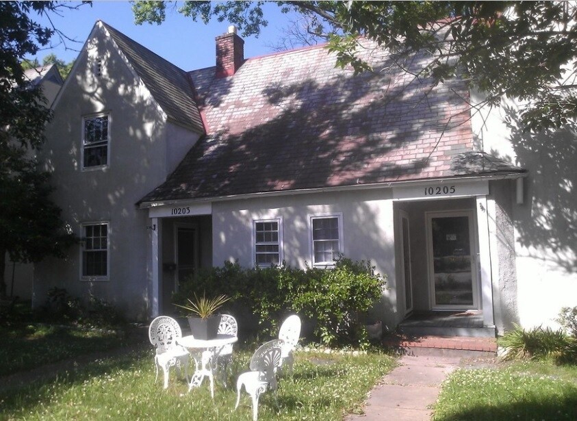 Primary Photo - 10205 Warwick Blvd