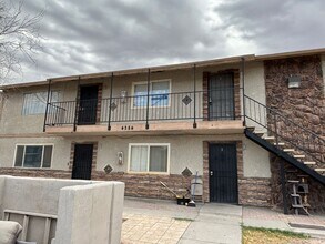Building Photo - 4284 N Vornsand Dr