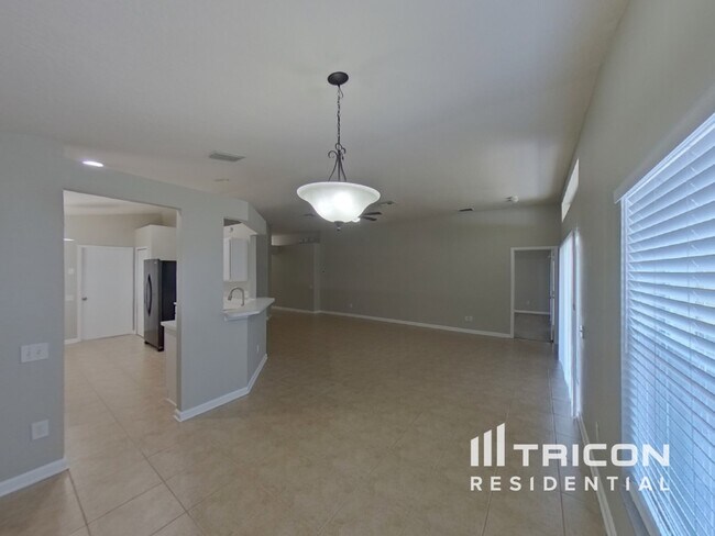 Building Photo - 11646 Tropical Isle Lane Riverview FL