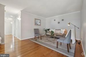 Building Photo - 9240 Bridle Path Ln