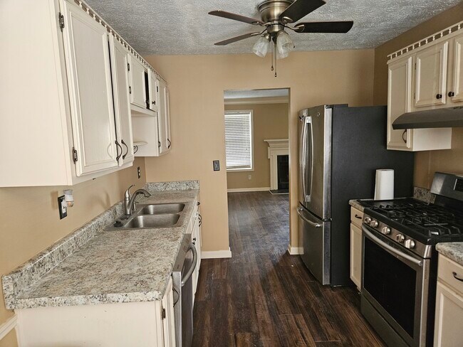 Foto del edificio - 3835 Conley Downs Dr