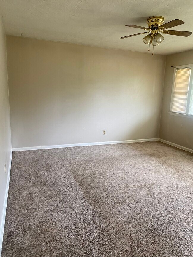 Building Photo - 6165 Timberland Dr