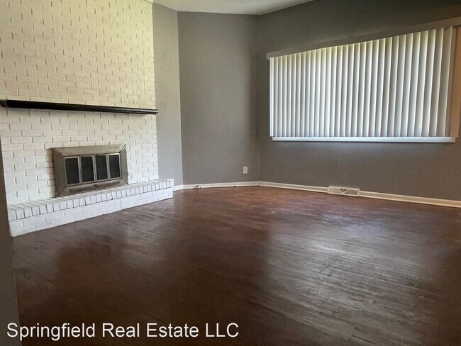 Building Photo - 3 br, 1 bath House - 1144 W Cook St