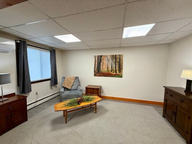 Foto del edificio - 507 E Main St