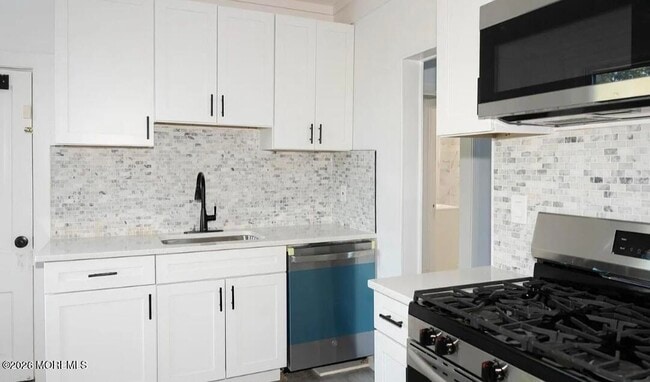Foto del edificio - 144 Beal St