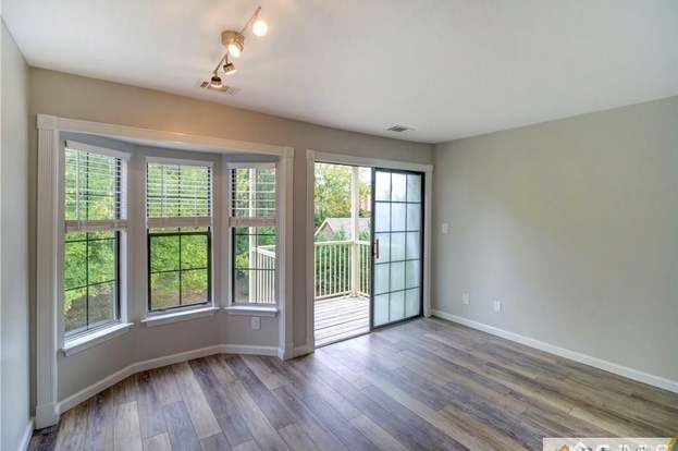 Building Photo - 399 Carhart Ct