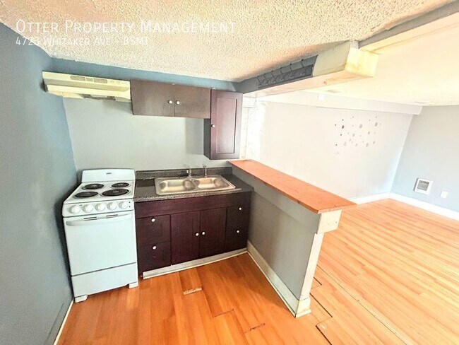 Building Photo - Charming 2BR/1BA Northeast Philly Apt