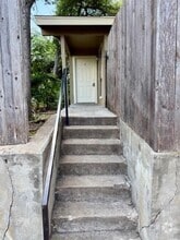 Building Photo - 2807 Parker Ln