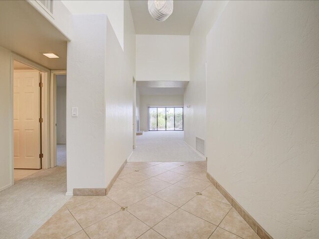 Foto del edificio - 3 Bedroom, 2 Bathroom