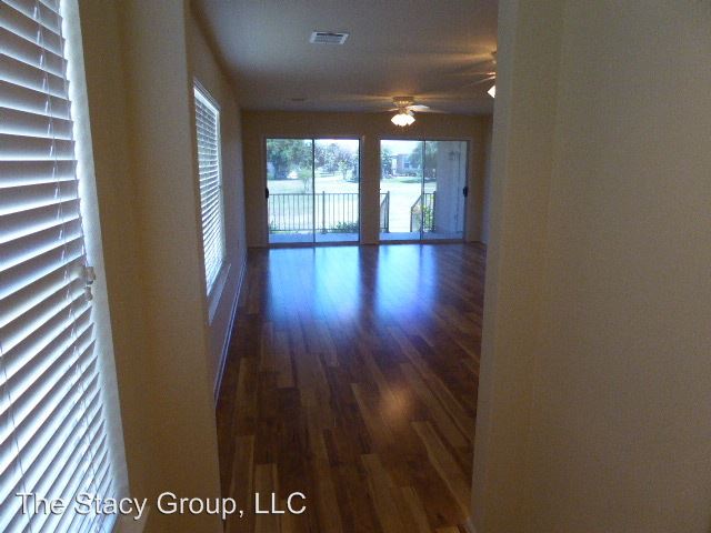 Building Photo - 514 Copper Breaks Dr