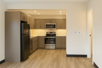 Building Photo - Quail Ridge