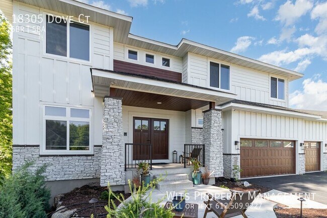 Building Photo - Beautiful 5bed/5bath Home in Desirable Ede...