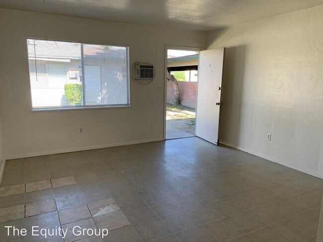 Building Photo - 700 S Encina St