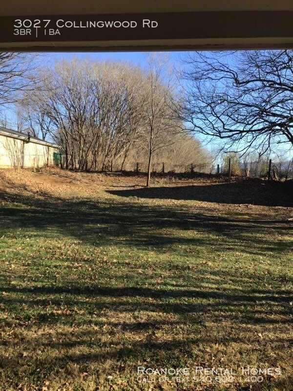 Building Photo - 3 bedroom//1bath - 3027 Collingwood Rd