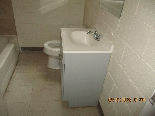 Foto del edificio - 806 Dorsett Ave