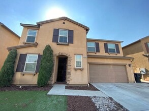Building Photo - 3033 N Kayenta St