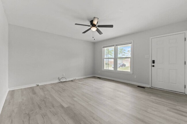 Foto del edificio - 4510 Ruby Rd