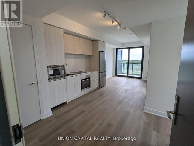 Photo du bâtiment - 86 Dundas St E