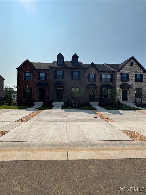 Building Photo - 1113 Arborway Ln