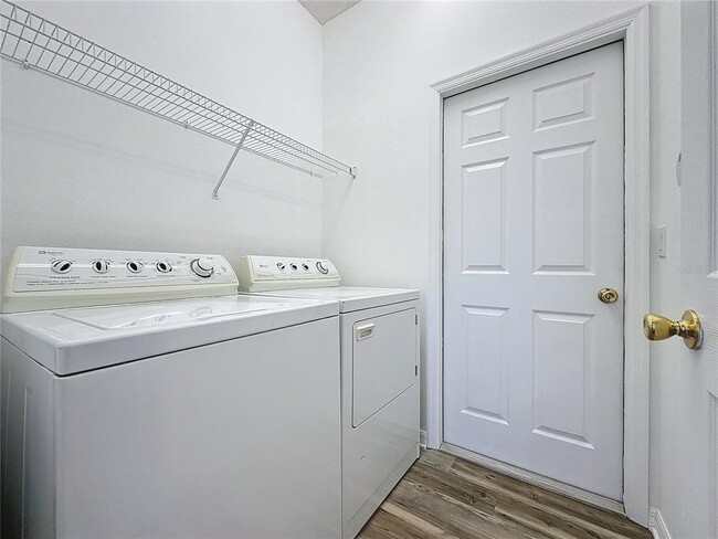 Building Photo - 4843 Native Dancer Ln