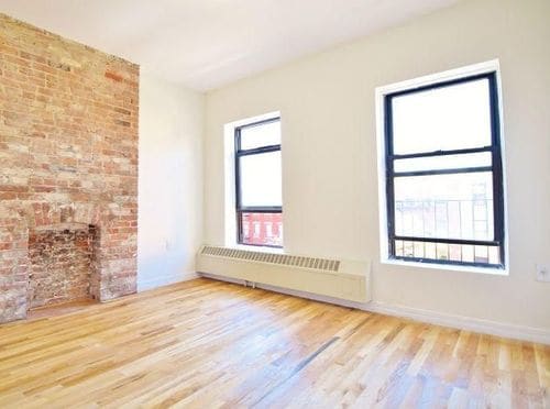 Building Photo - 360 W 47th St
