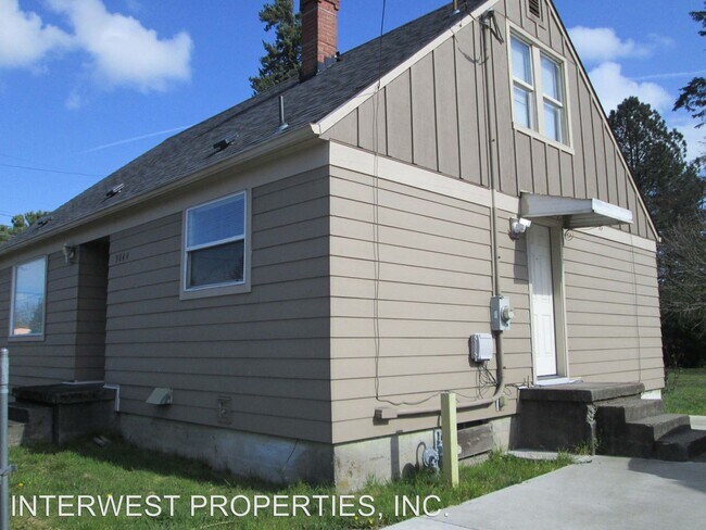 Building Photo - 3 br, 1 bath House - 3044 SE 122ND AVE