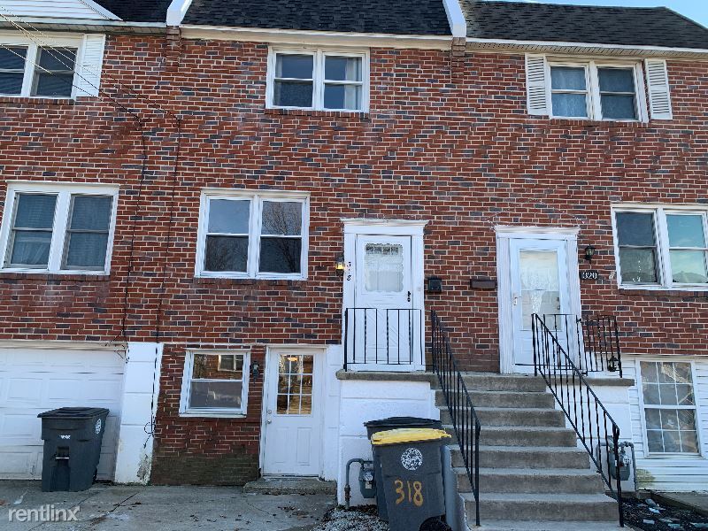 Foto principal - 3 br, 1 bath Townhome - 318 Mary St