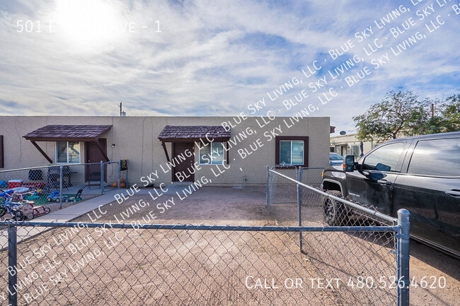 Foto del edificio - 501 E Quail Ave