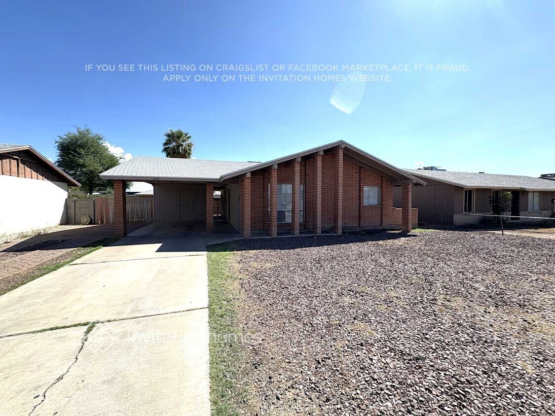 Foto principal - 8437 W Turney Ave
