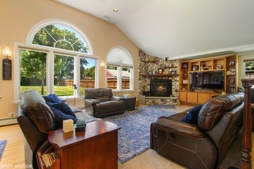 Foto del edificio - 1646 Elmdale Ave