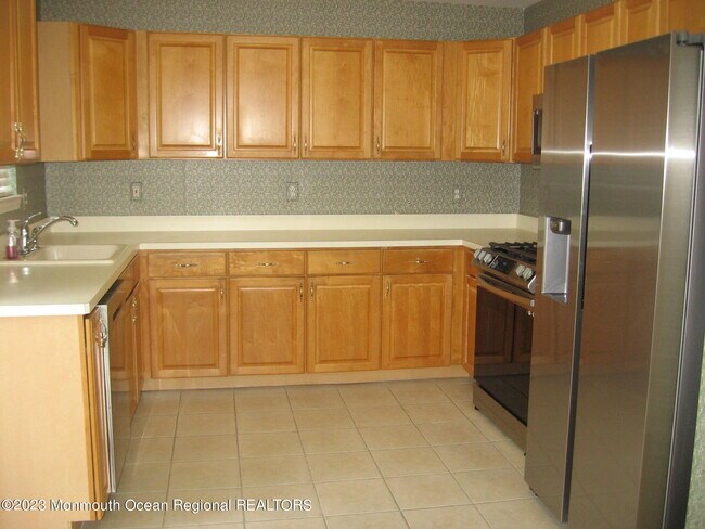 Foto del edificio - 1708 Ridgeview Ct